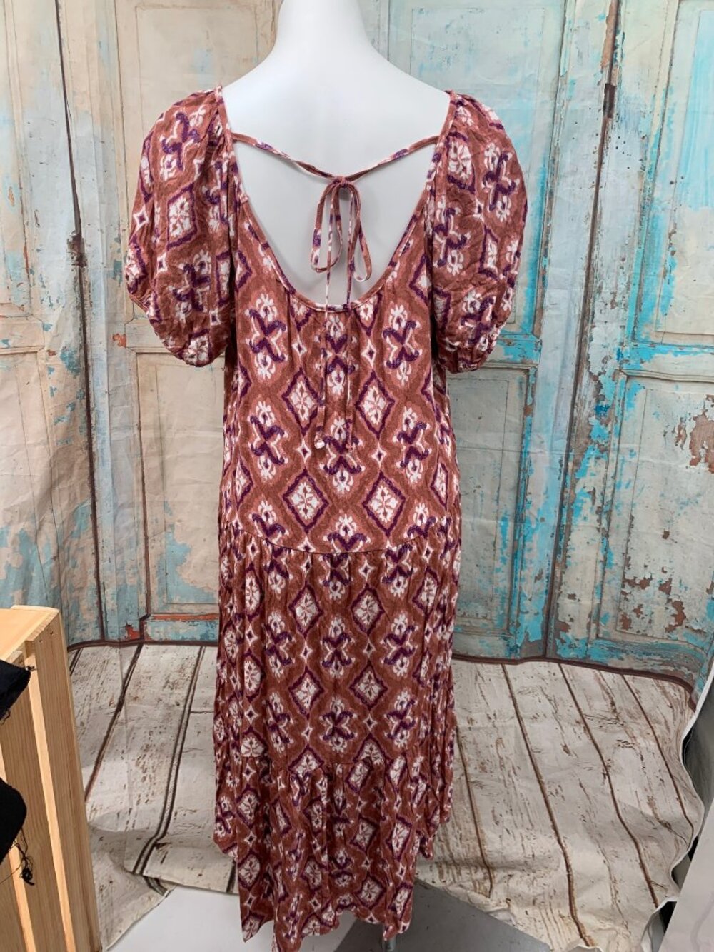 Knox Rose Womans M Cognac Midi Dress Balloon Sleeves Rayon Pockets NEW - Picture 9 of 10